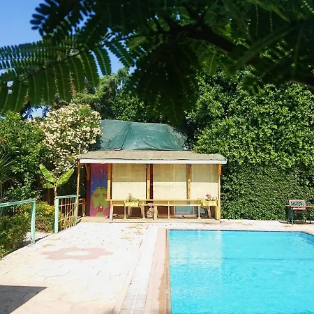 Bungalow